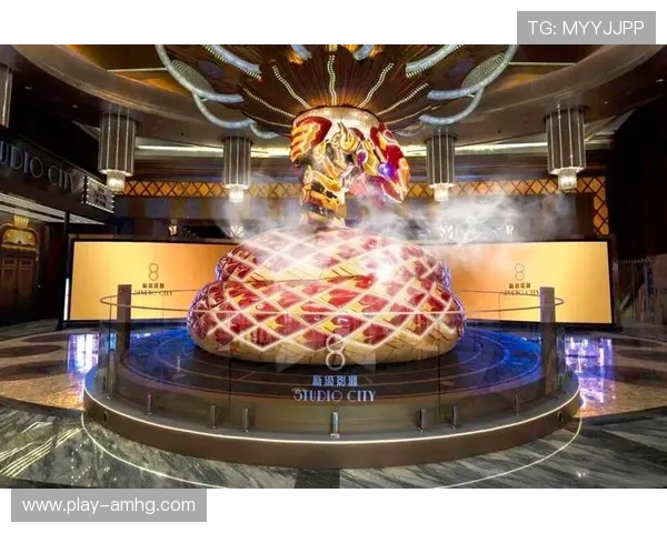 澳门新濠影汇结合娱乐、购物与美食，为游客提供一站式享受多元化旅游休闲新体验